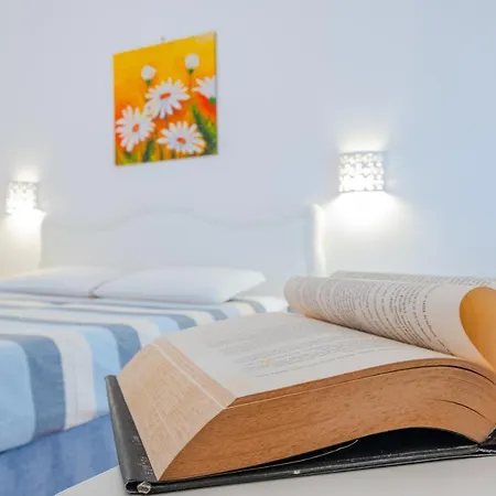 Villa Vanessa Con Piscina Privata - Castro *