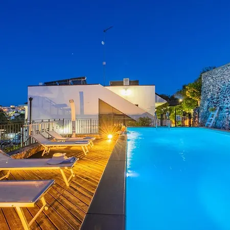 Villa Vanessa Con Piscina Privata - Castro *