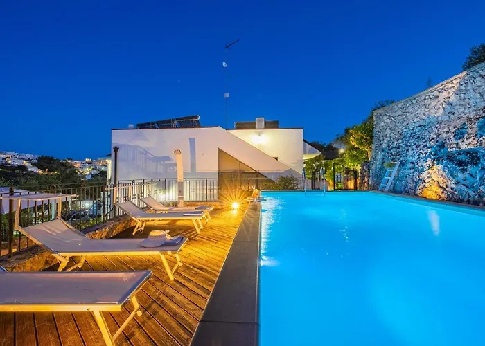 Villa Vanessa Con Piscina Privata - Castro *