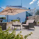 Vanessa Luxury * Castro (Lecce)
